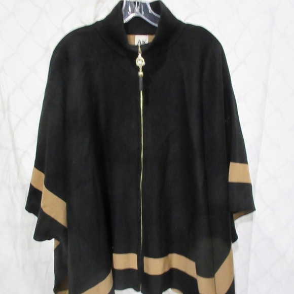 Anne Klein Sweaters - NWT $ 149 Anne Klein Black & Tan Full Zip Cardigan Poncho Sweater Size XL Black